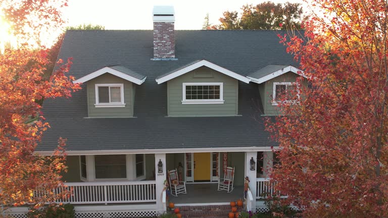 Best Tile Roofing Installation  in Toledo, OH